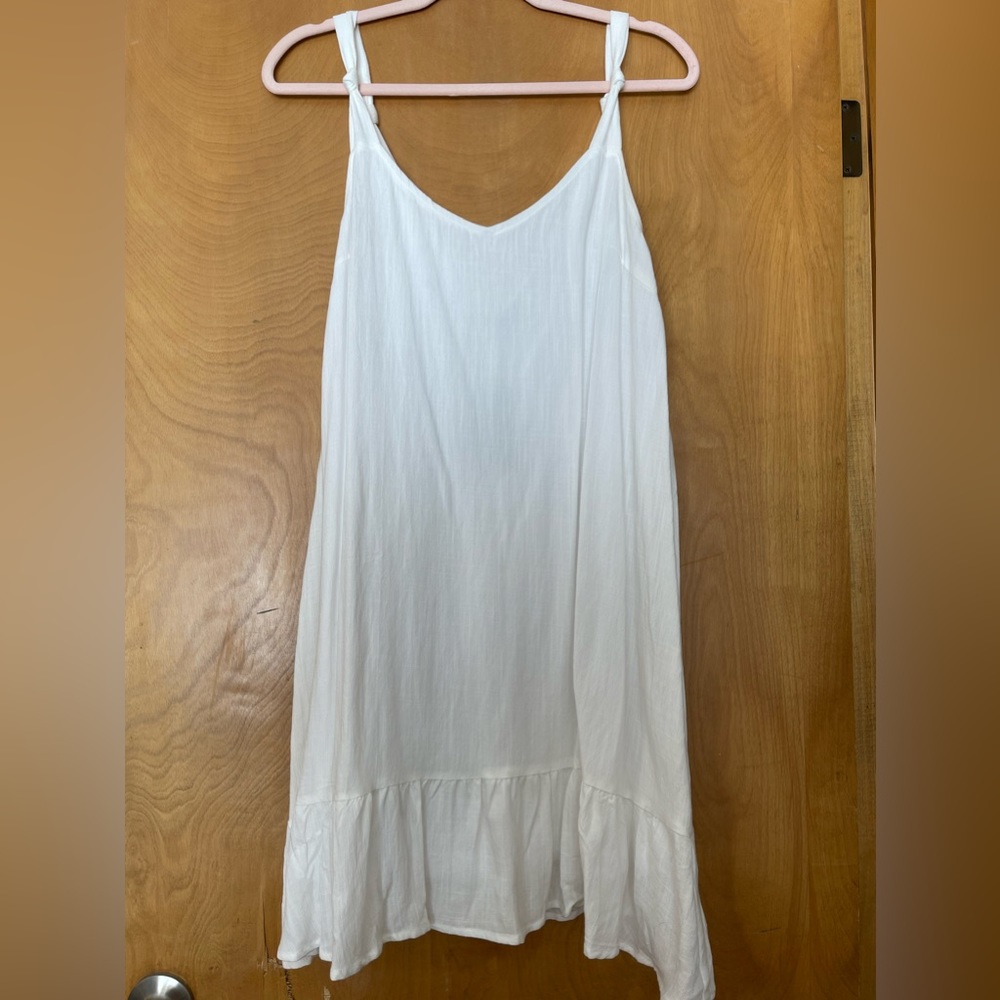 Very J white linen dress